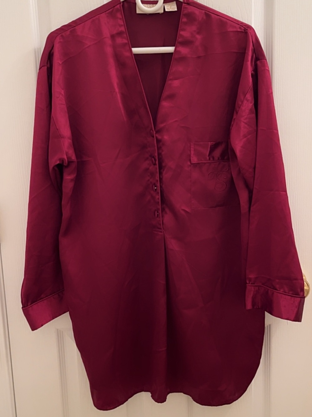 Victoria’s Secret Satin Sleep Shirt Burgundy Size M